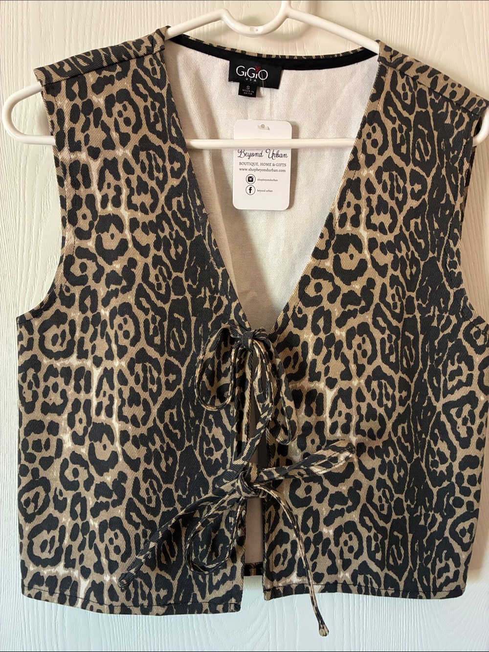 Gigio Leopard Print Tie-Front Denim Vest - Black & Tan,  small NWT
